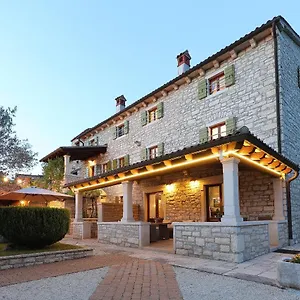 Casa Rustica Dva Baladura Couette-café Kanfanar